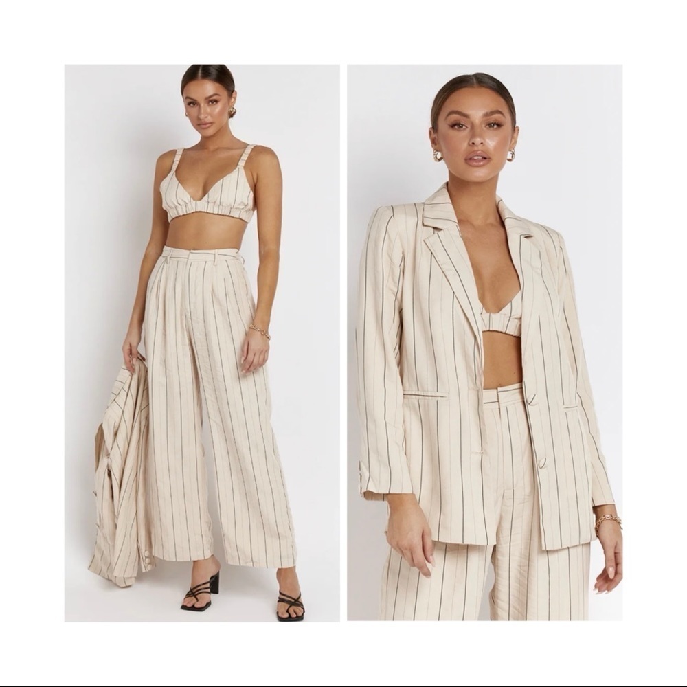DISSH CELLE Cream Stripe Blazer WidePants Blazer & PantSuit. sz4. & sz.2.